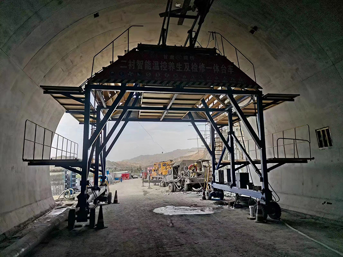布料機、大型布料機、行走式布料機、圓筒布料機、行走式液壓布料機、移動式液壓布料機、電動布料機、手動布料機、梁場專用液壓布料機